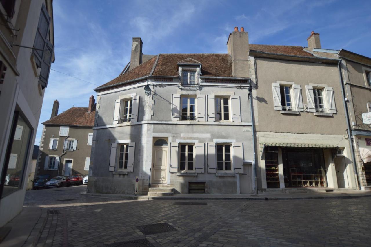 Le Logis Du Beffroi Villa Sancerre Exterior foto